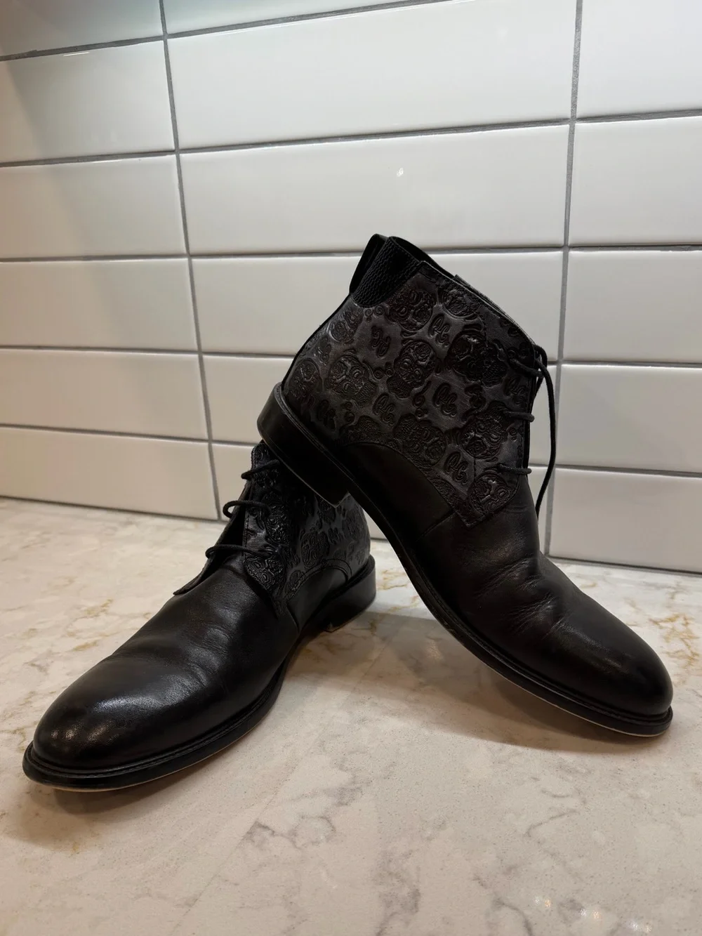 Robert Graham Black Embossed Leather Chukka Boots with Skull Motif